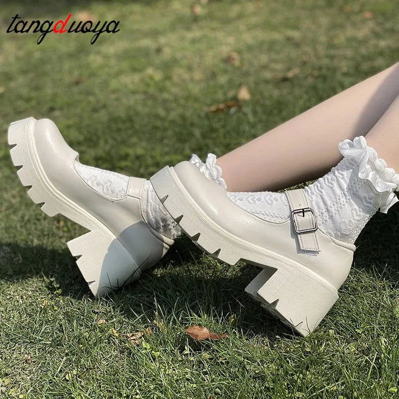 Chaussures femmes talons Mary janes model 2024 - Loufdingue.com - Chaussures femmes talons Mary janes model 2024 - Loufdingue.com -  -  