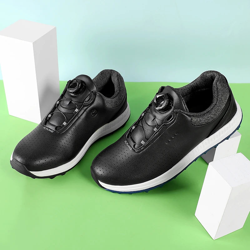 Chaussures de Golf de luxe respirantes pour hommes, baskets d'entraînement de Sport de Golf sans pointes, confortables, antidérapantes, imperméables, de marche
